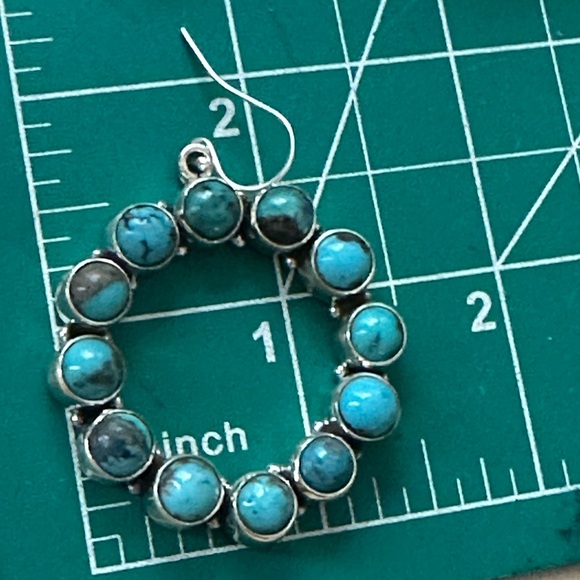 Turquoise hoop sterling silver southewestern earrings - Picture 2 of 4